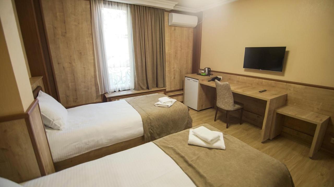 Hotel Juralius Tbilisi Zewnętrze zdjęcie